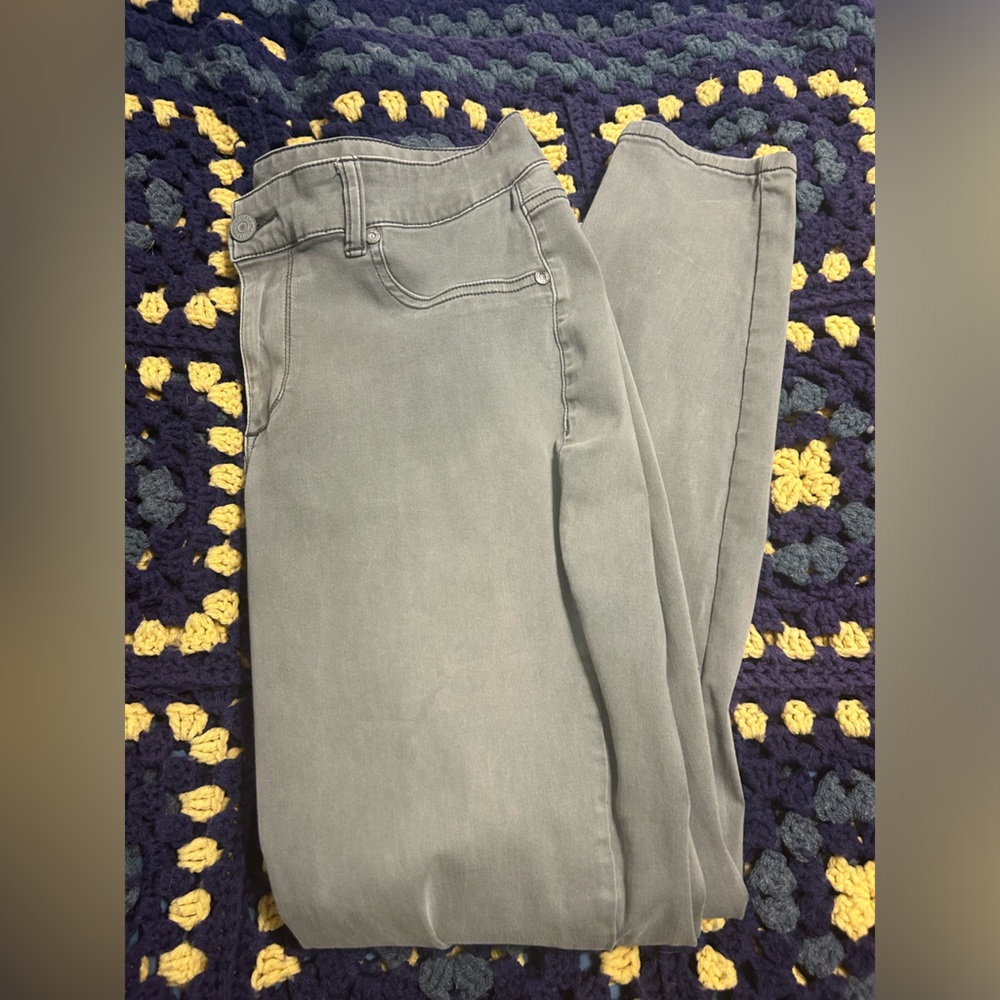 Stylish Gray Pants